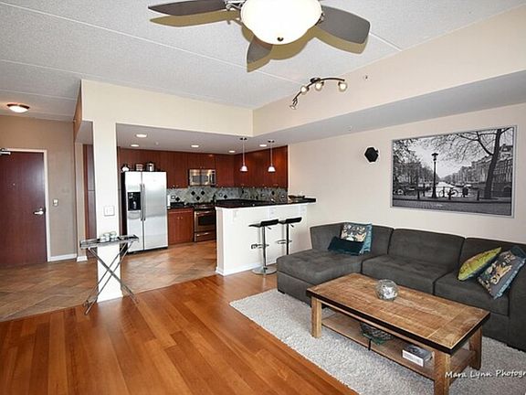 5th image of 6420 Double Eagle Dr Unit 809
