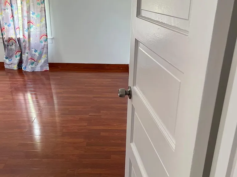bedroom1