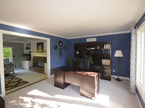 3rd image of 11680 Woods Bay Ln