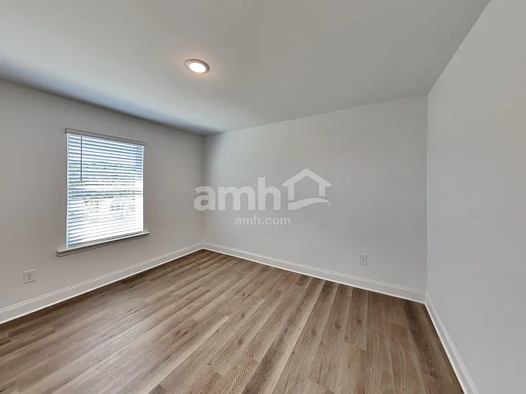 1305 Soapstone Rd — Photo 20