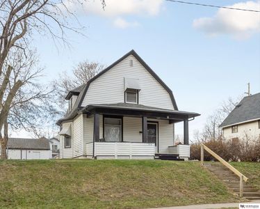 5014 N 22nd St, Omaha, NE, 68110