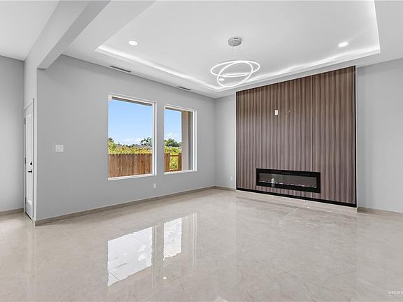 2nd image of 2606 E Solar Dr