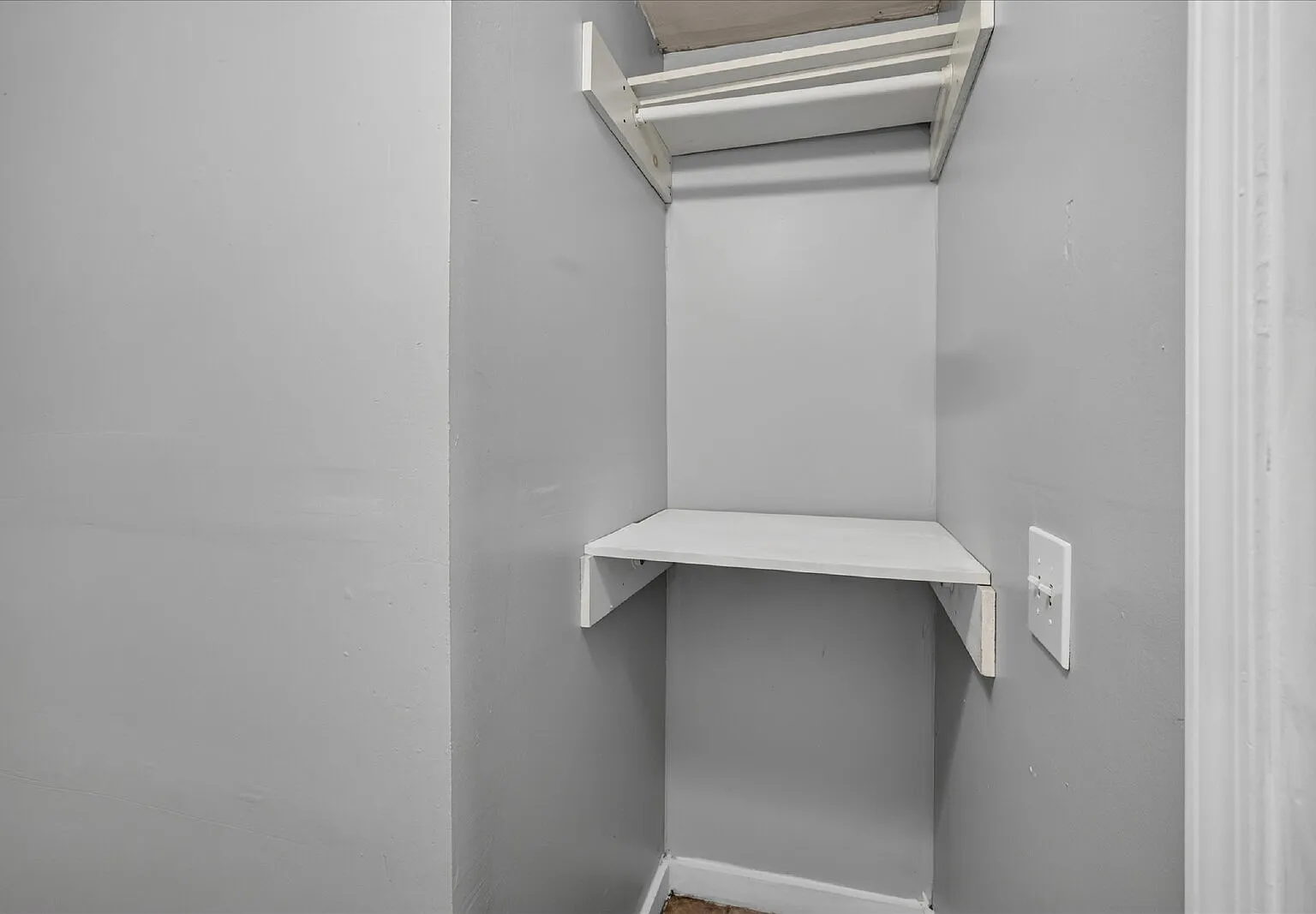 Studio, 1.0 bath, $775 — Photo 3
