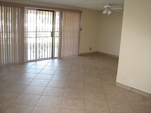 3rd image of 7220 E Eastview Dr