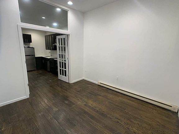 3rd image of 948 Nostrand Ave #1