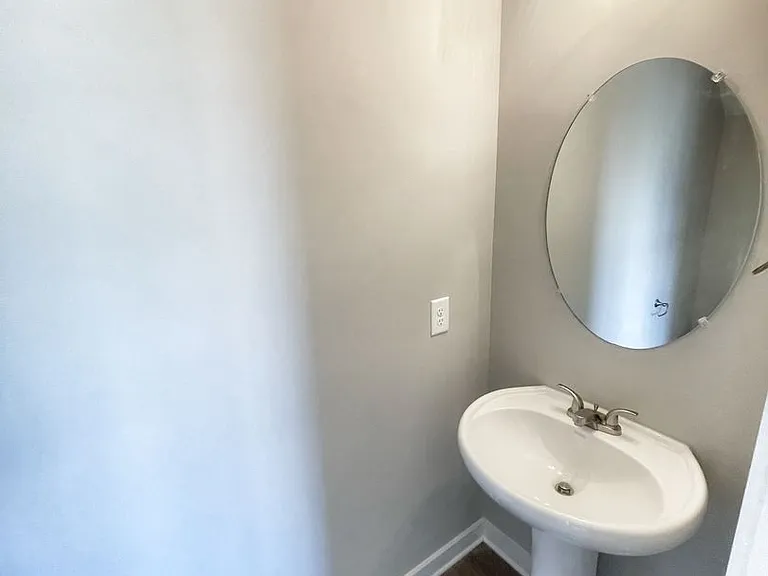358 Honeycomb Ct — Photo 5
