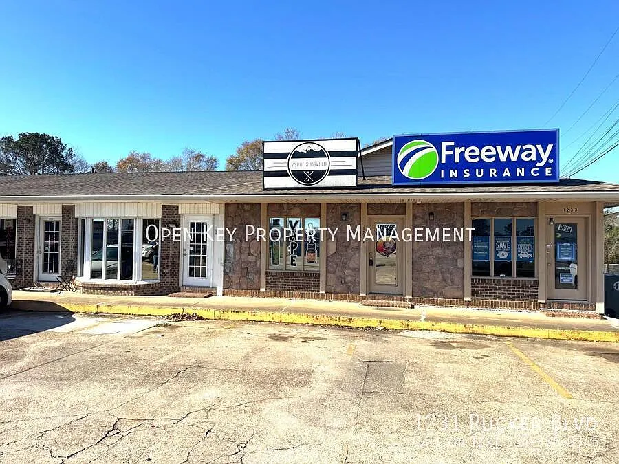Building Photo - 1231 Rucker Blvd