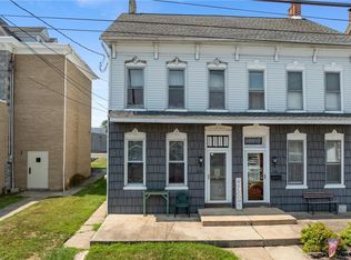 37 S Chestnut St, Boyertown, PA 19512