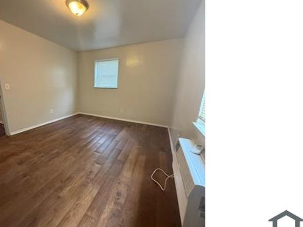 780 Wells St #2