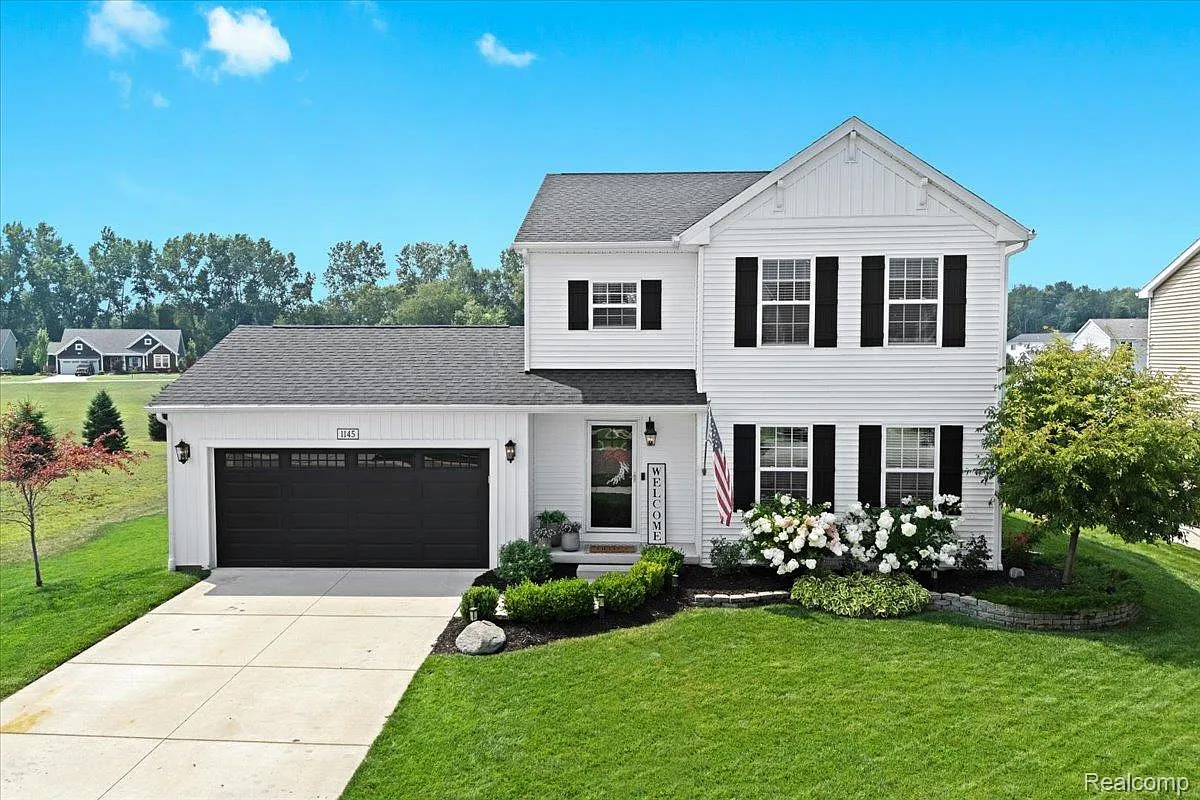 1145 Weatherstone Ln photo 1