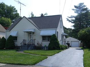 1127 Meadowbrook Ave SE, Warren, OH