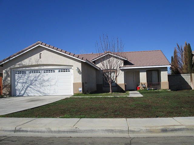 1st image of 43245 Fleetwood Dr