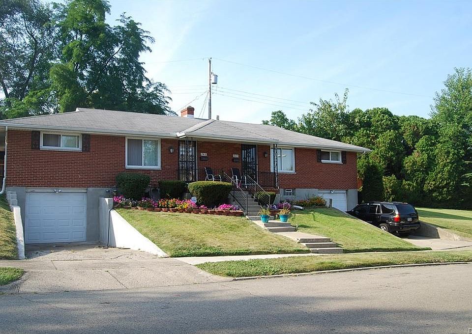 1st image of 243 E Parkwood Dr