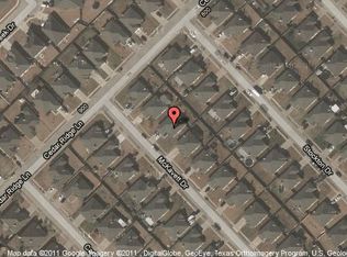 1036 McKavett Dr, Burleson, TX 76028