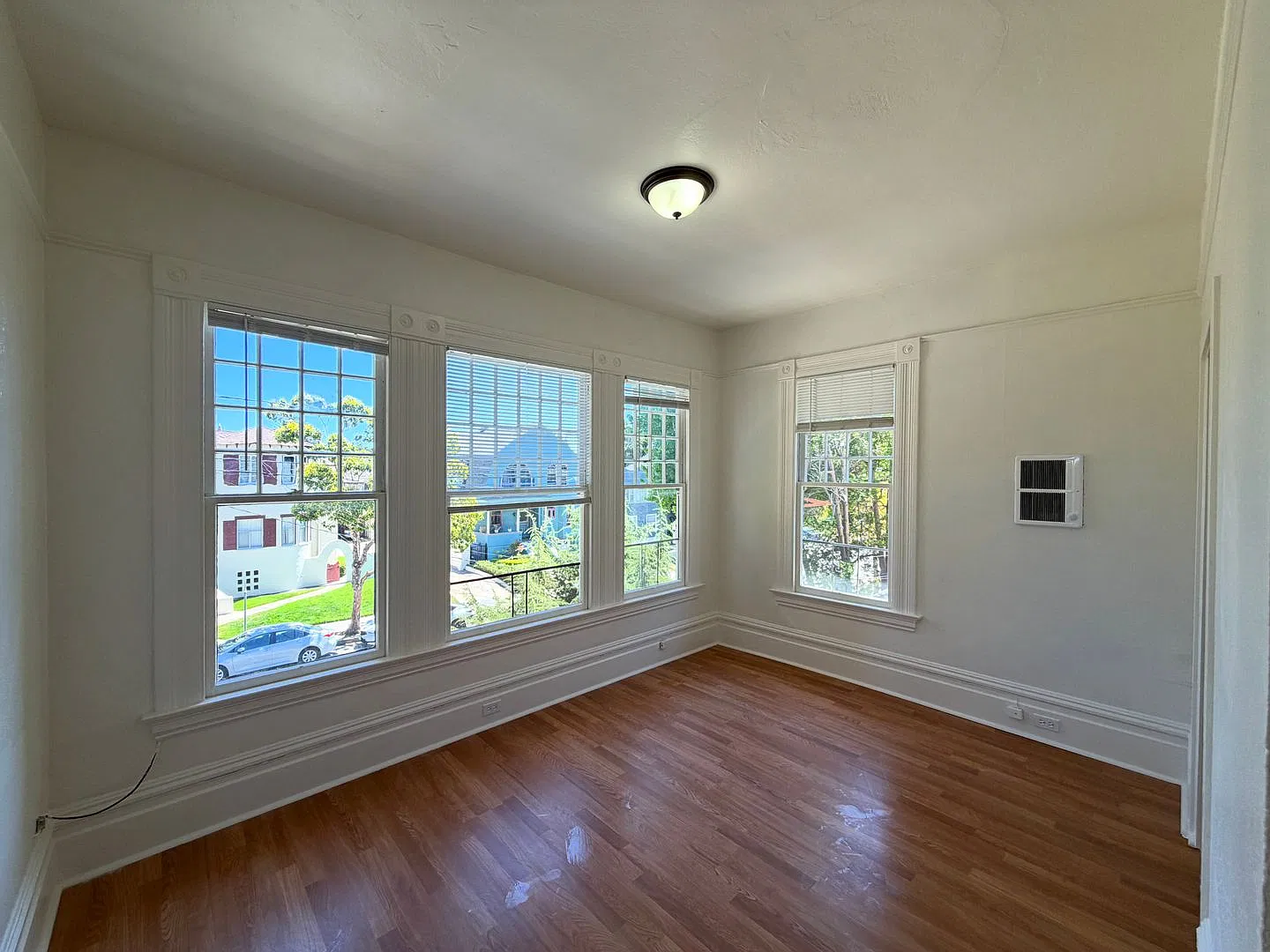 931 Chestnut St. — Photo 3