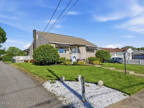 101 Stone St, Moosic, PA 18507