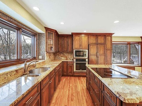 5th image of 7210 Juniper Ave