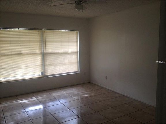 5th image of 12132 Medan Ct