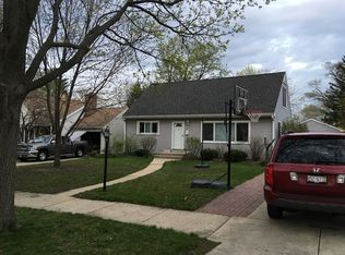 145 S Pine St, Palatine, IL