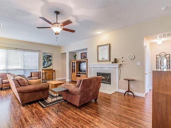 5th image of 1020 Forestbrook Dr