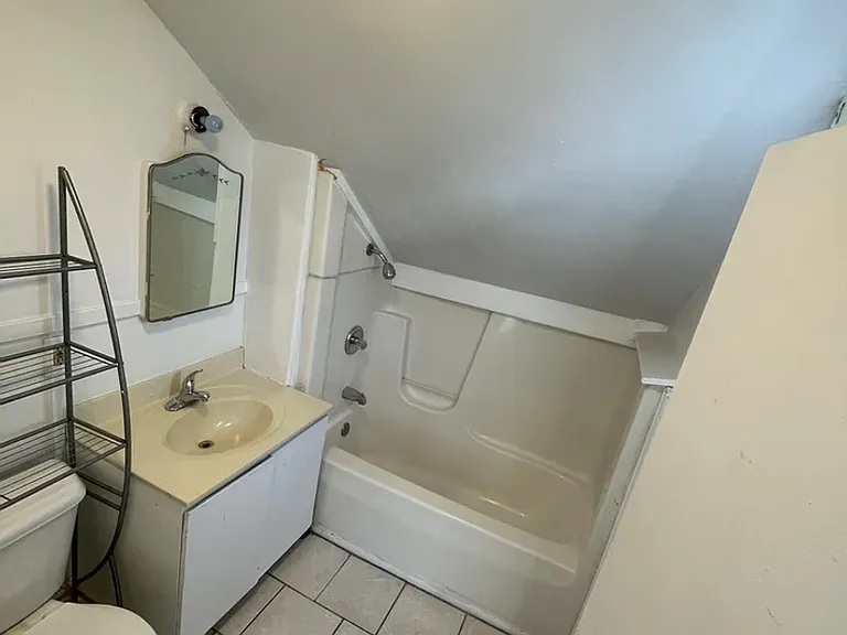 607 Grant St — Photo 18