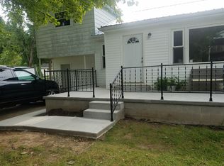 2010 Washington St, Flatwoods, KY 41139