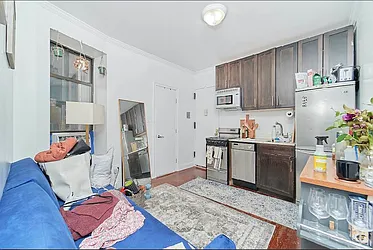Rented by Living New York