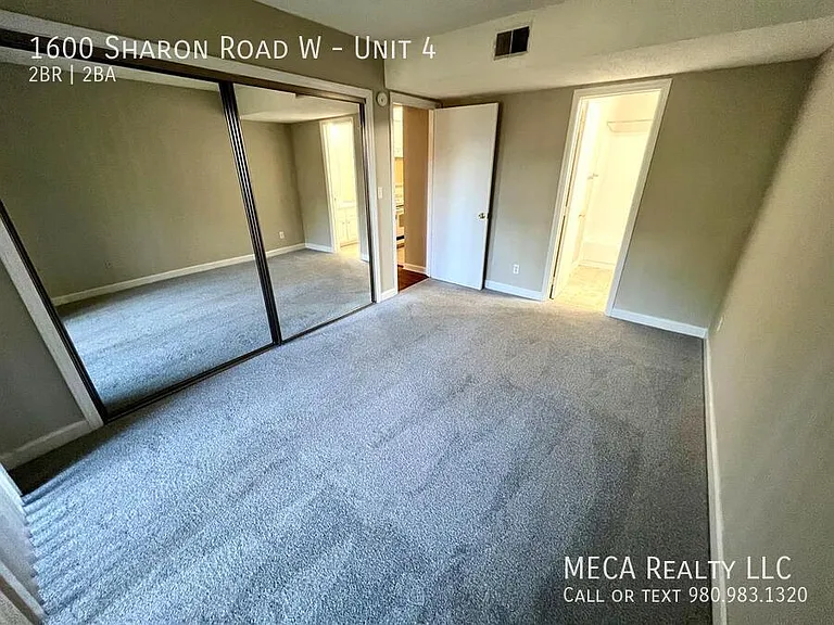 1600 Sharon Rd W #4 — Photo 10