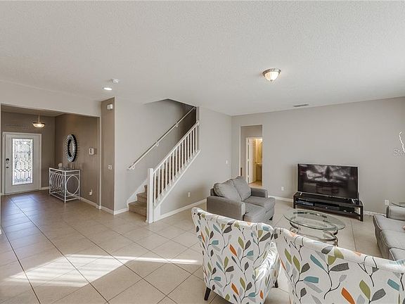 4th image of 3913 Island Green Way