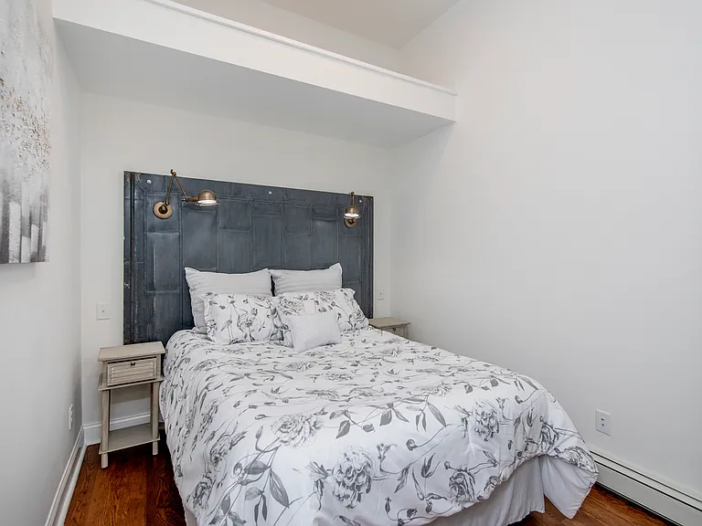 The Fitz Flats — Photo 26