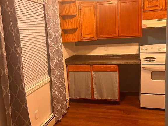 2nd image of 636 W 45th Ave APT 1