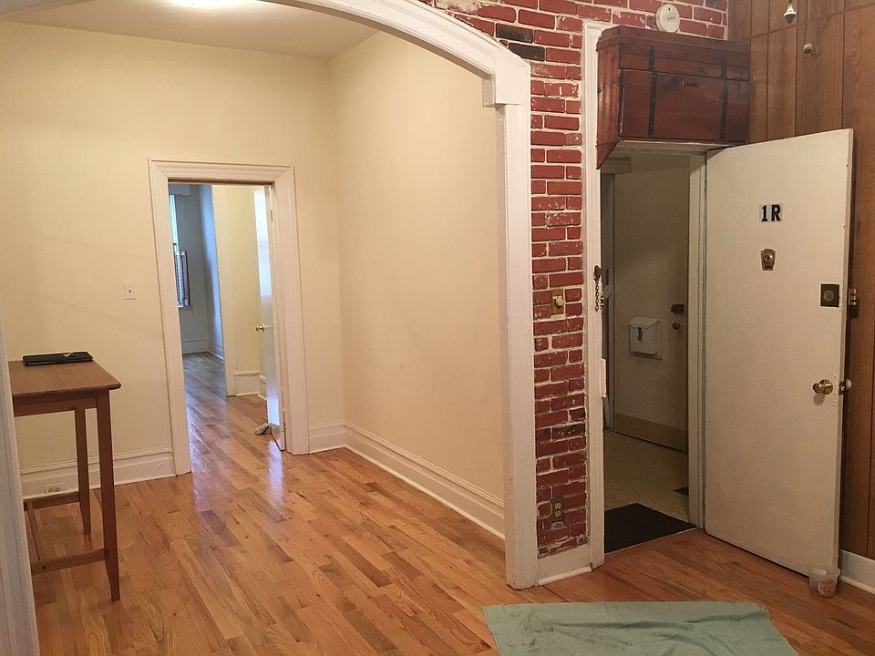 2nd image of 642 73rd St