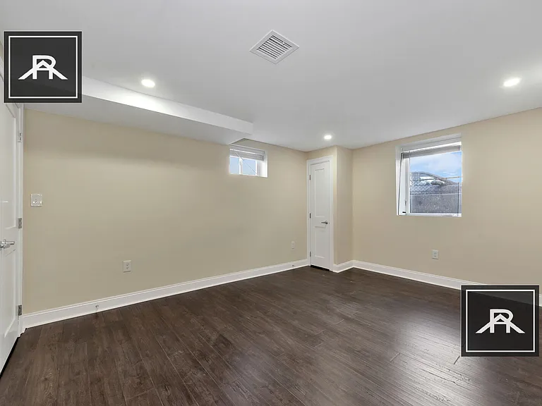 43 Wright Ave #1 — Photo 17