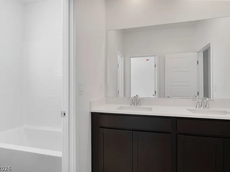 8328 Meridian Ridge Ave — Photo 11