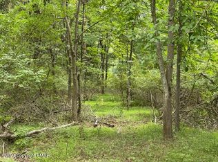 Cottontail Ln, East Stroudsburg, PA 18302