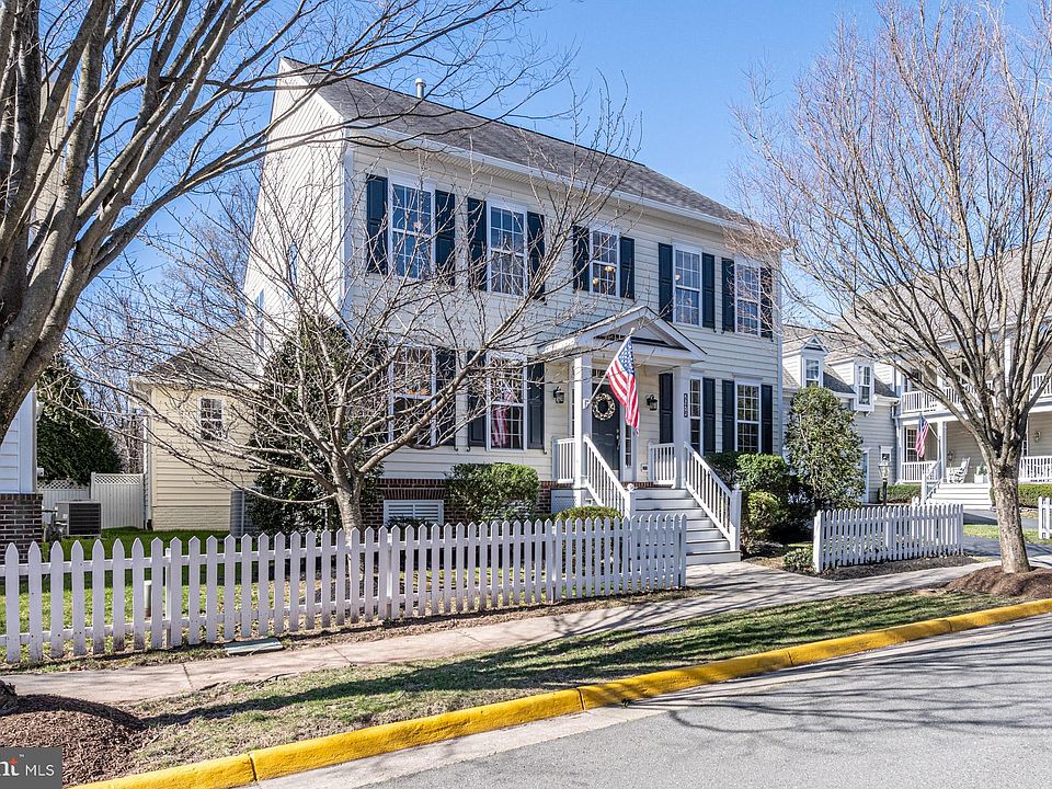 20415 Tilberg St, Ashburn, VA 20147 Zillow