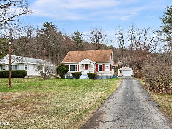3rd image of 322 Cheshire Rd