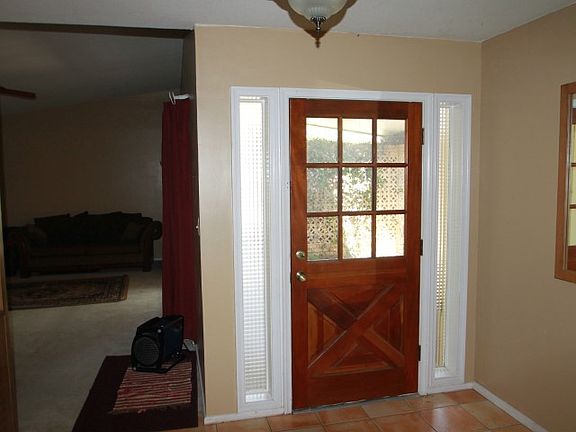 2nd image of 1001 Ash Dr