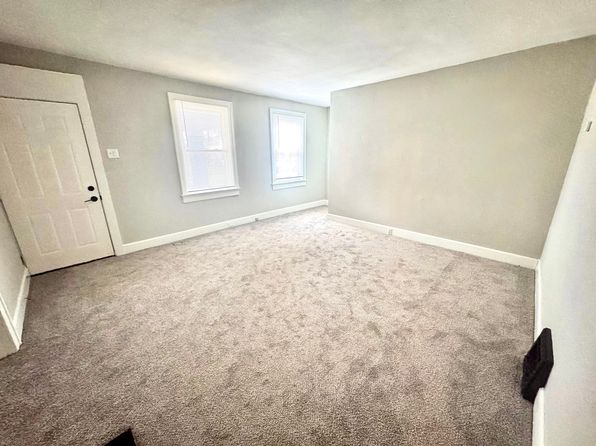 302 N High St UNIT B