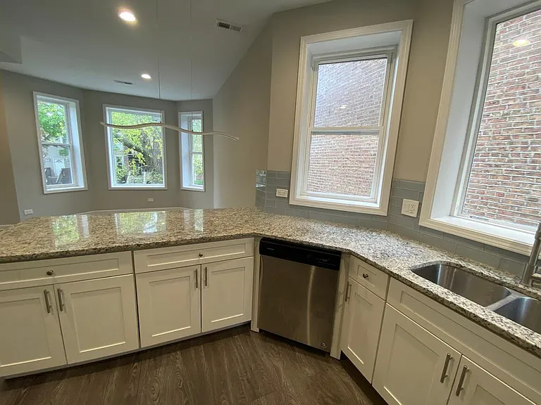 1922 N Keystone Ave #1 — Photo 7