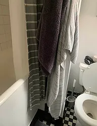 Rented by M.Grossman R.E. Management