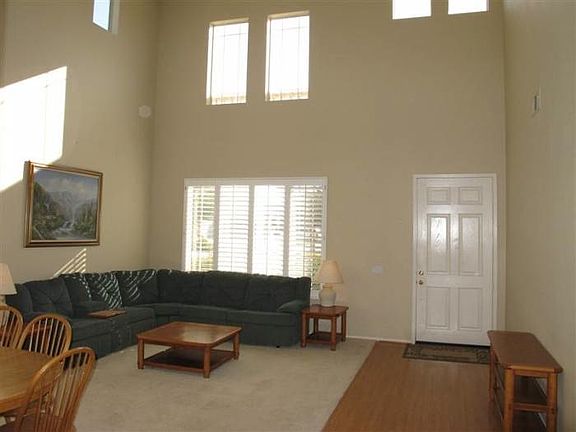 3rd image of 26794 Evergreen Ave