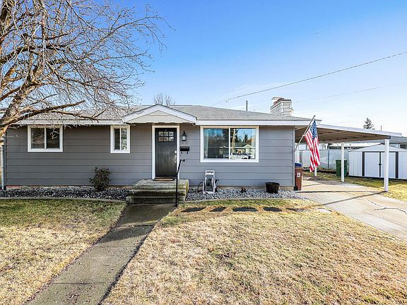 3rd image of 3610 E Buckeye Ct