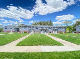 604-618 E Seerley Blvd #1-12, Cedar Falls, IA 50613