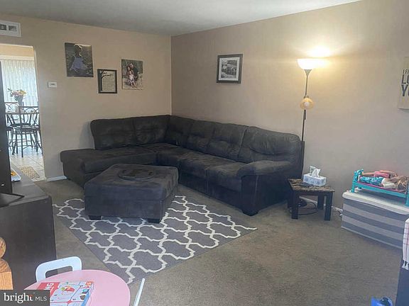 5th image of 8341 Norwood Dr
