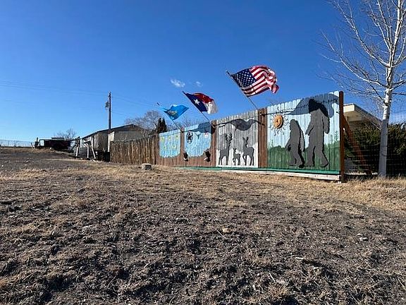 3rd image of 900 3rd Ave