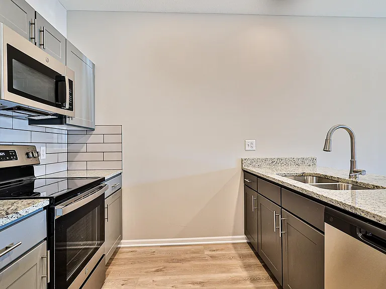The Lofts at Bridgewood — Photo 48