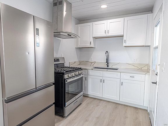 5th image of 2813-15 N 46th St