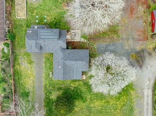 4215 Sandridge Rd, Long Beach, WA 98631