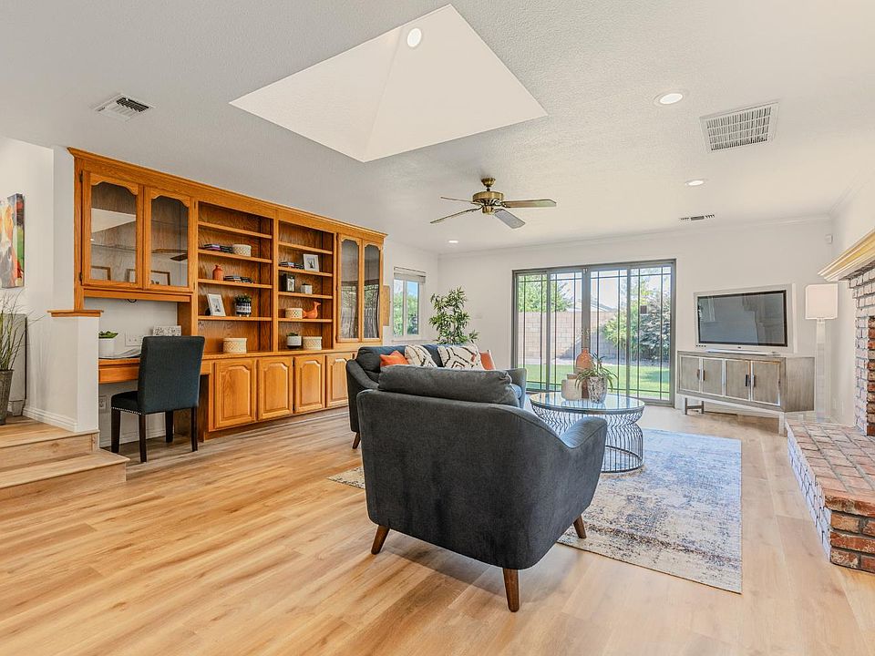 1st image of 4439 Morpheus Ln